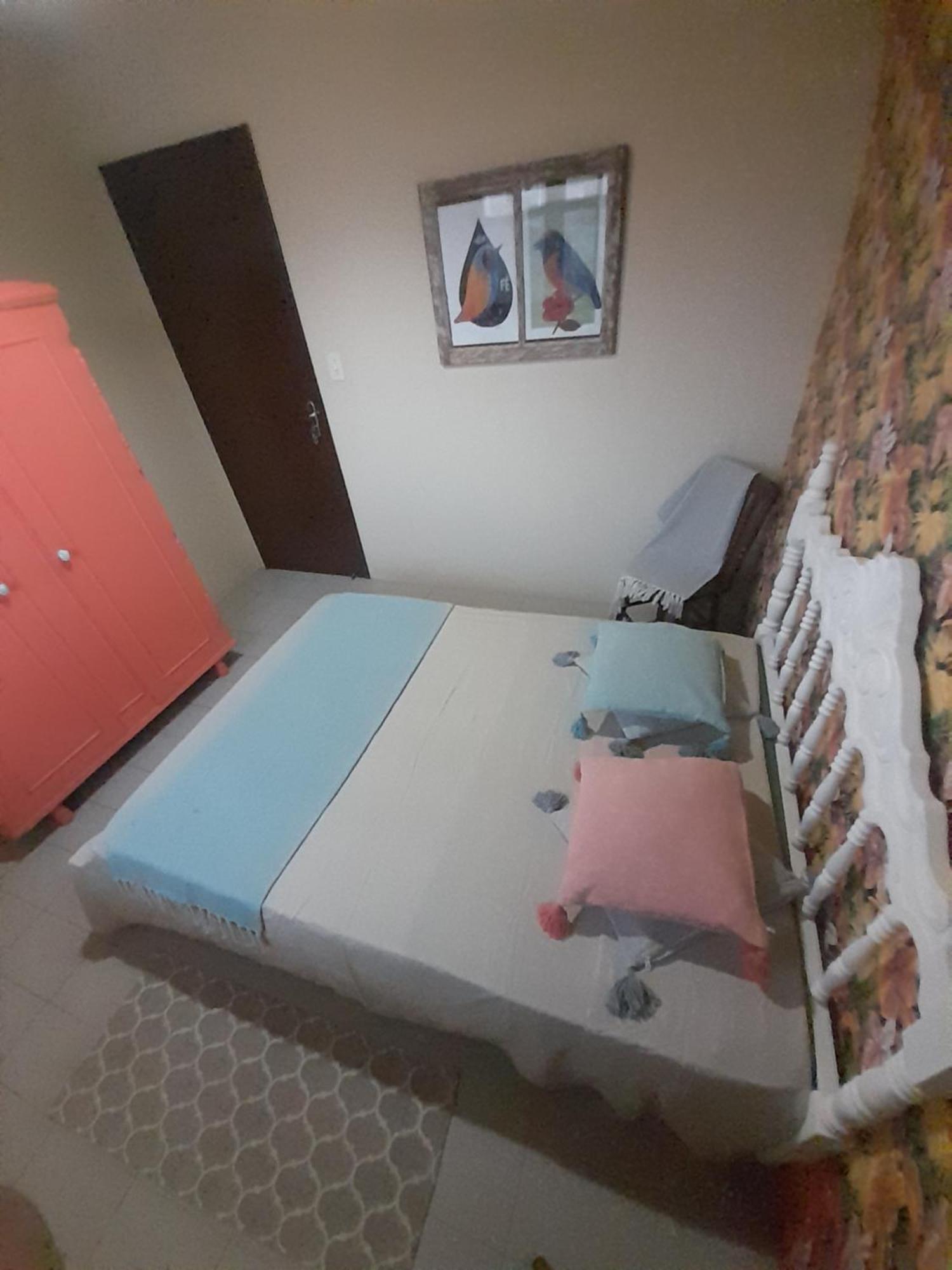 Katsbarnea Hostal *