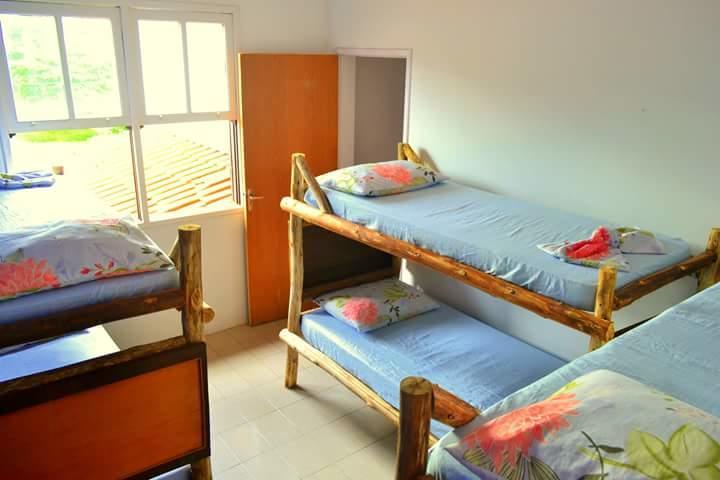 Hostal Katsbarnea *